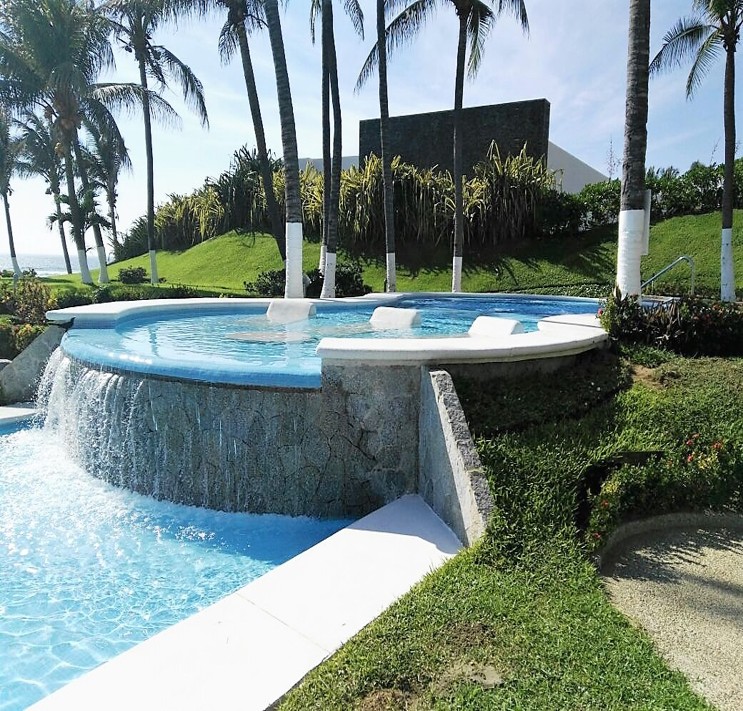 PetenAcapulco1