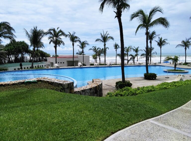 TikalAcapulco3
