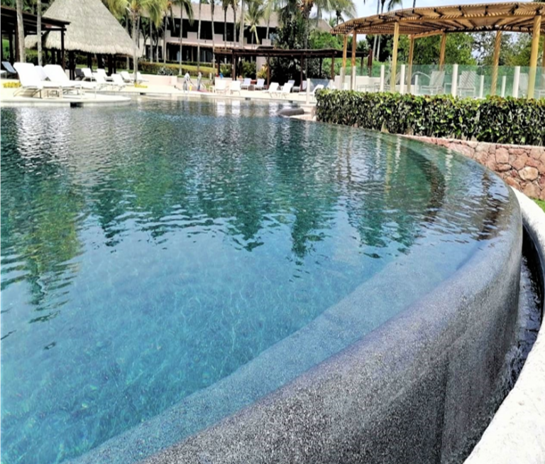 HotelFourSeasons3