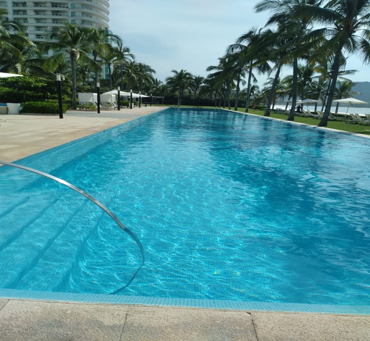 Alberca2Ixtapa4