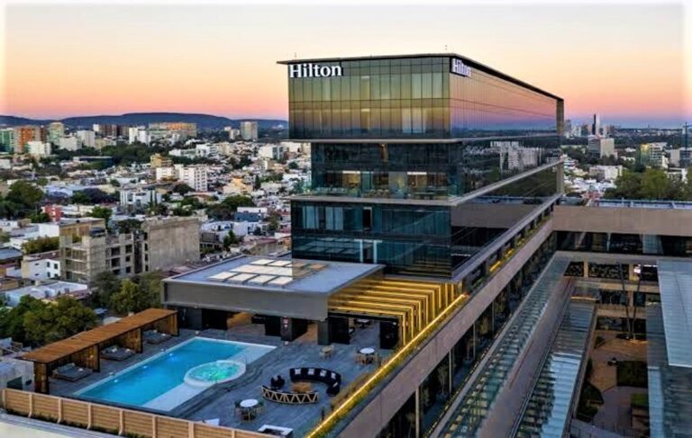 HotelHiltonMidtown2